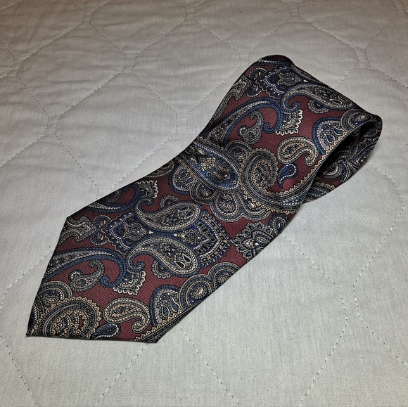 Gianfranco Ruffini 💯 Italian Silk Men's Necktie 58" x 4" Paisley Burgundy/Gold - Picture 3 of 9